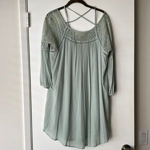 DRESS 👗 Three quarter sleeve lace detail size S by ENTRO